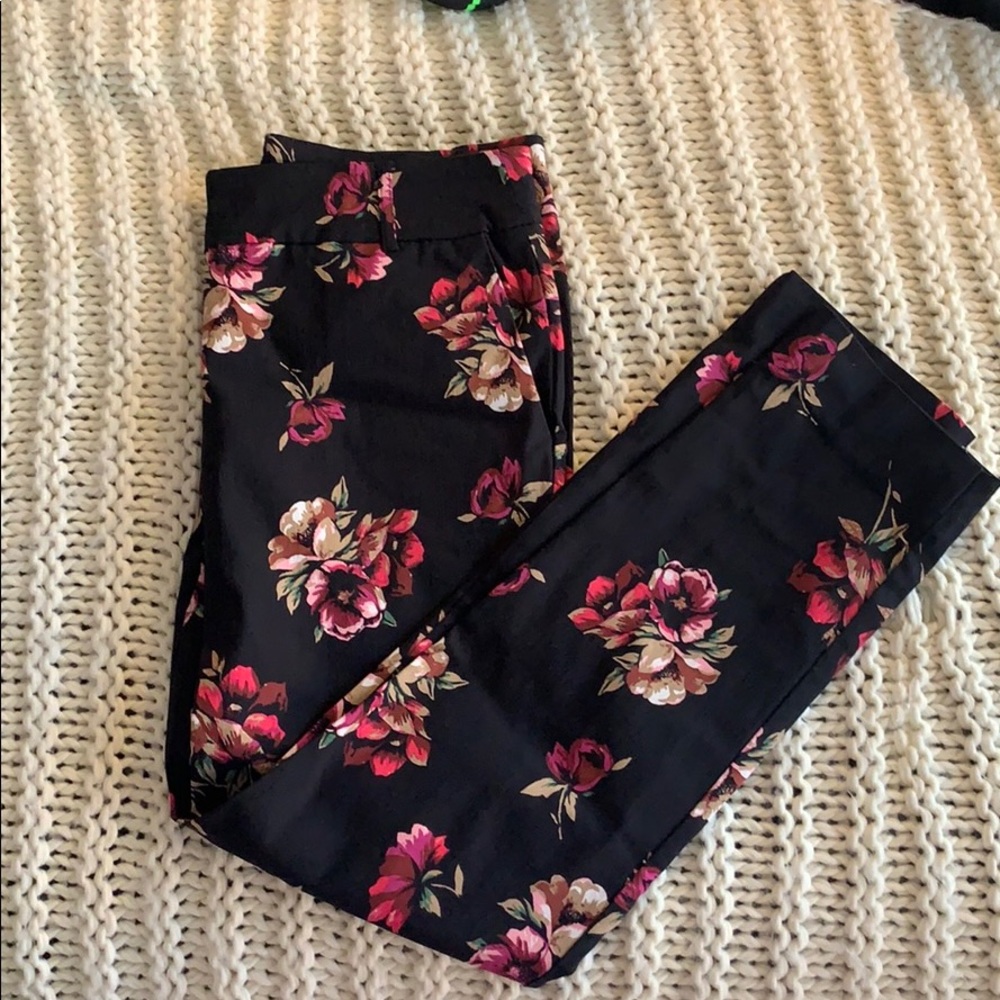 Floral Stretch Work Crop Pants 👖